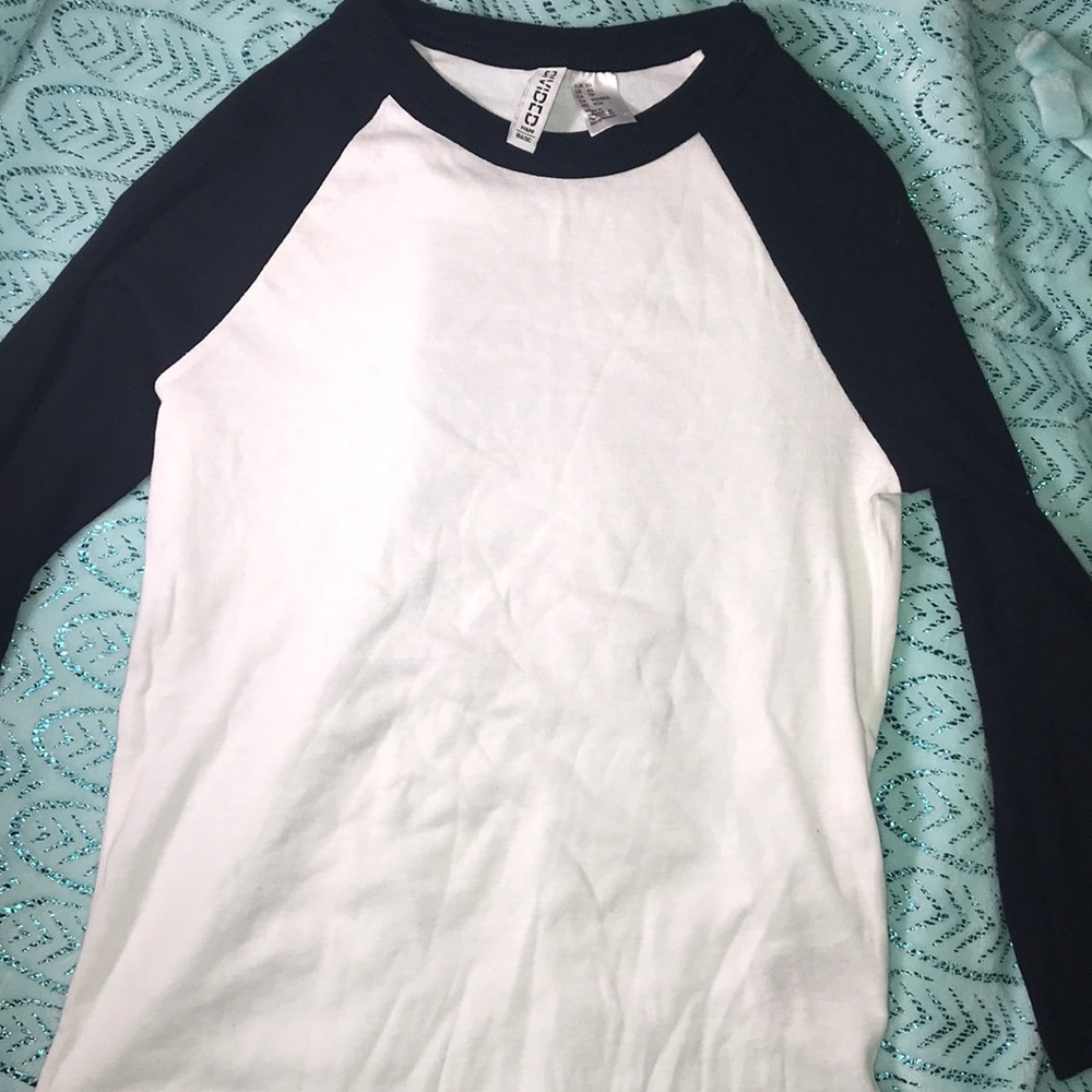 H&M basic tee shirt⚡️